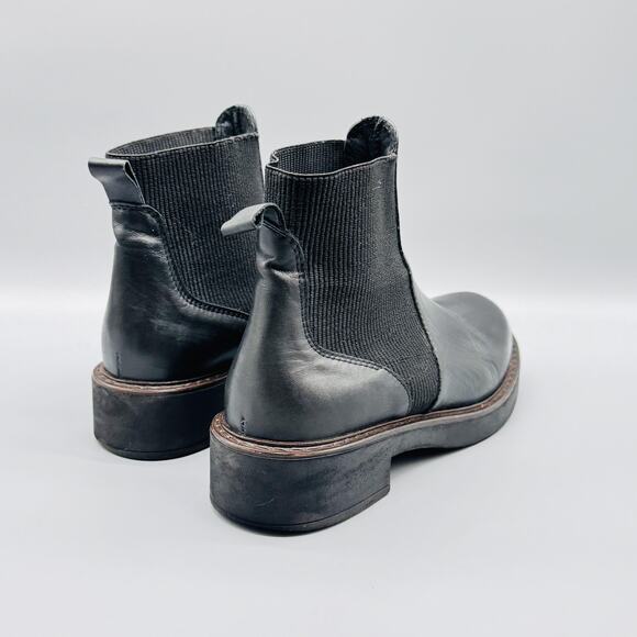 Emanuele Crasto Boots Womens 7 Black Leather Chelsea Classic Pull On Italy - Picture 7 of 11